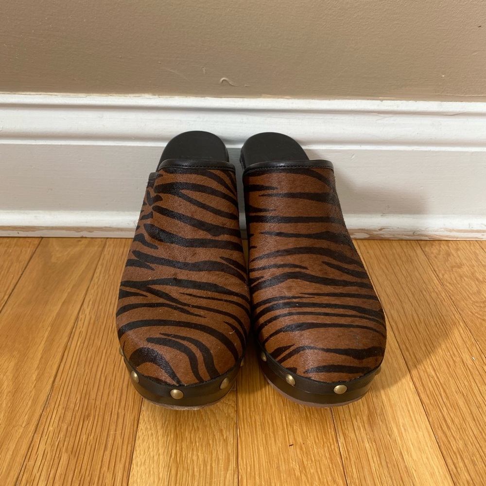UGG Women’s Zebra Print Clogs